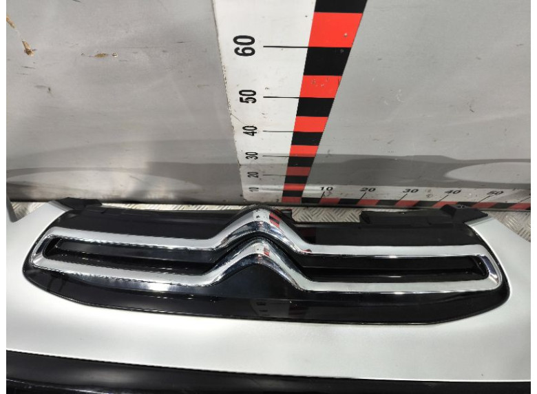 Решетка радиатора к Citroen C1, 2014г.