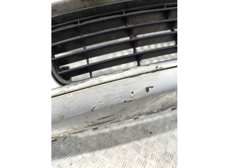 Бампер передний к Volkswagen Golf, 2005г.