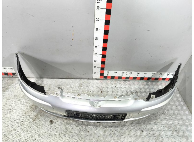 Бампер передний к Volkswagen Golf, 2005г.