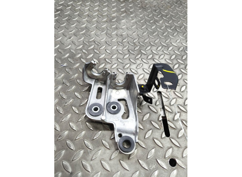 Кронштейн крепления троса КПП к Kia Sportage, 2018г.