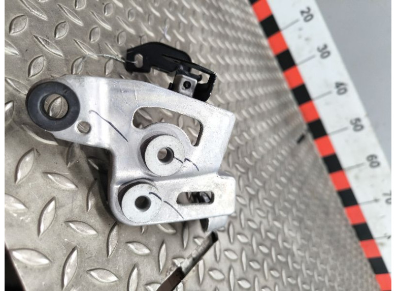 Кронштейн крепления троса КПП к Kia Sportage, 2018г.