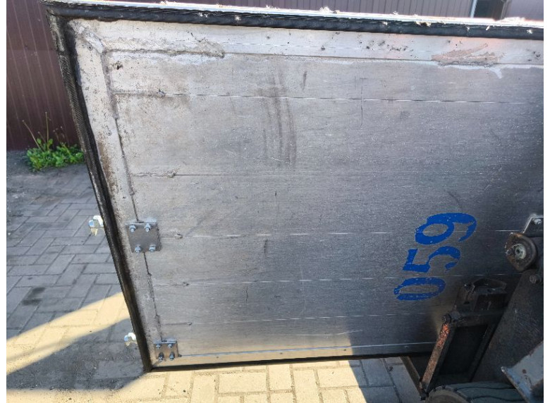 Дверь задняя распашная (комплект) к Kogel SVKT-24, 2014г.