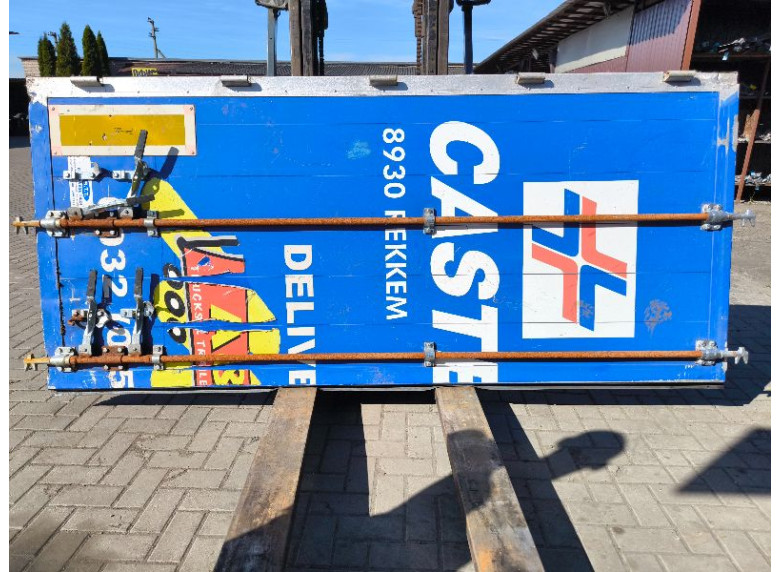 Дверь задняя распашная (комплект) к Kogel SVKT-24, 2014г.