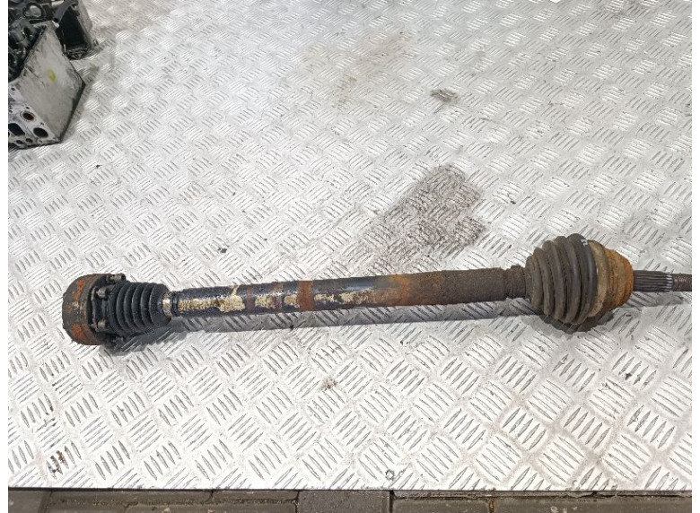 Полуось передняя правая (приводной вал, ШРУС) к Volkswagen Polo Sedan, 2015г.