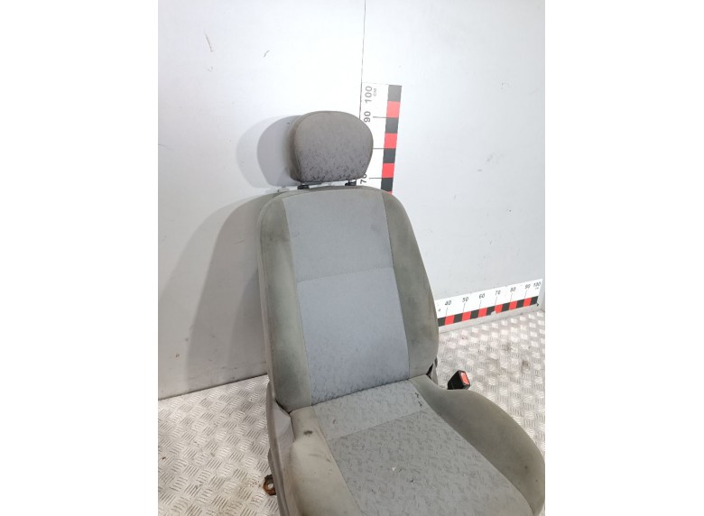 Сиденье переднее правое к Сиденье переднее правое к Ford Focus undefined г. Focus