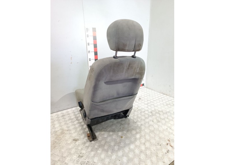 Сиденье переднее правое к Сиденье переднее правое к Ford Focus undefined г. Focus