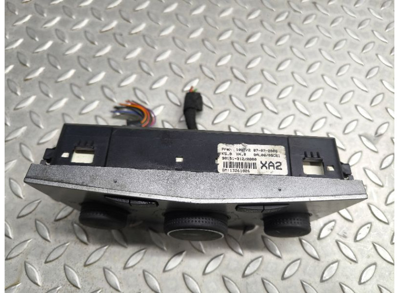 Блок управления печки/климат-контроля к Opel Astra, 2008г.