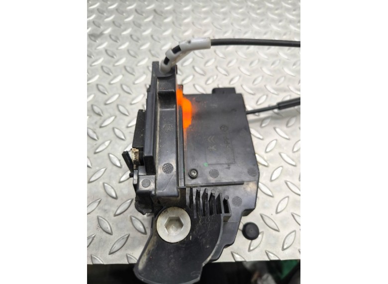 Замок двери передней левой к Замок двери передней левой к Peugeot 308 undefined г. 308