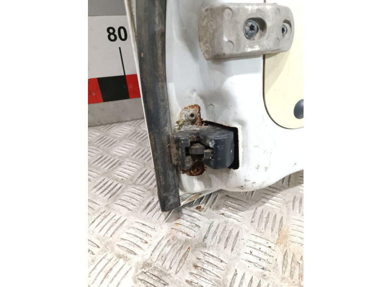 Замок двери задней правой к Opel Movano, 2003г.