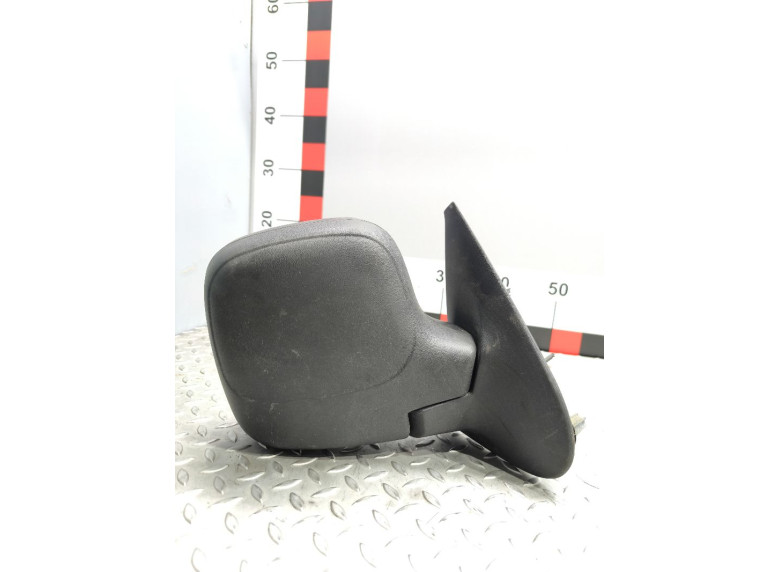 Зеркало наружное правое к Citroen Berlingo, 2006г.