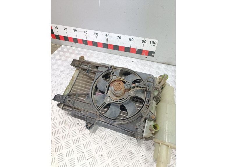 Вентилятор радиатора к Fiat Punto, 2001г.