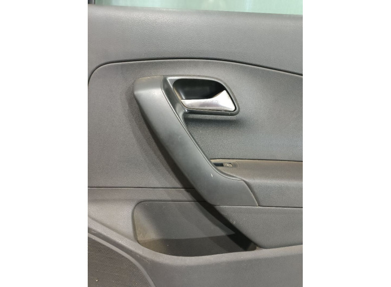 Ручка внутренняя задняя правая к Volkswagen Polo Sedan, 2014г.