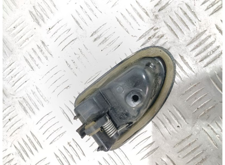 Ручка внутренняя передняя левая к Renault Logan, 2006г.
