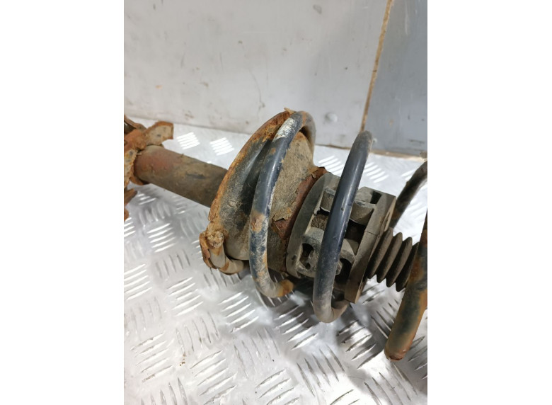 Опора амортизатора нижняя (чашка) к Renault Megane, 1998г.