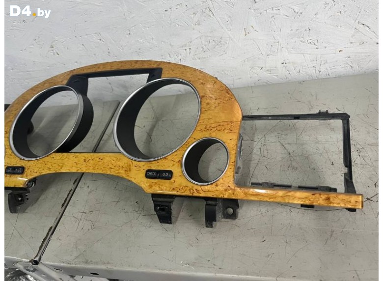 Накладка декоративная на торпедо к Накладка декоративная на торпедо к Audi A8 undefined г. A8