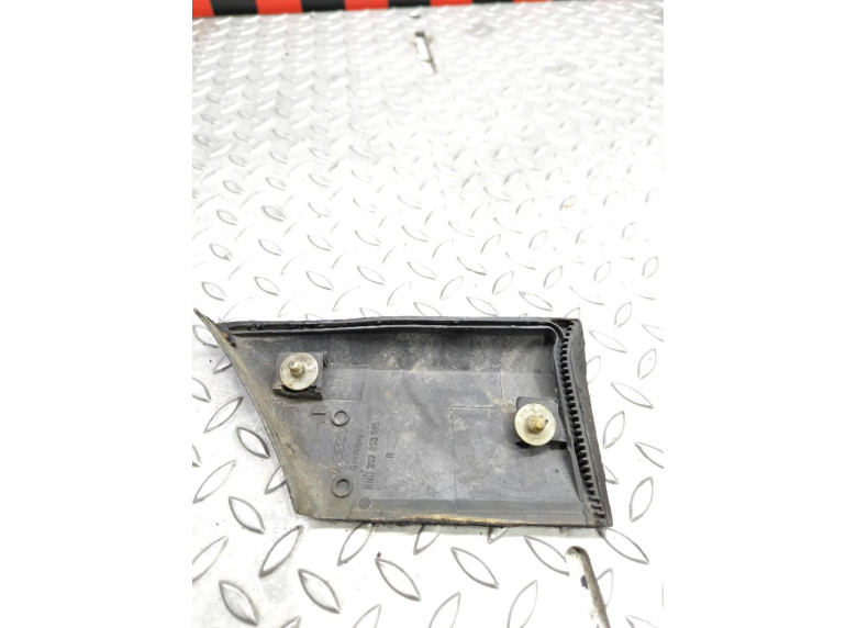 Молдинг крыла переднего правого к Volkswagen Passat, 1991г.