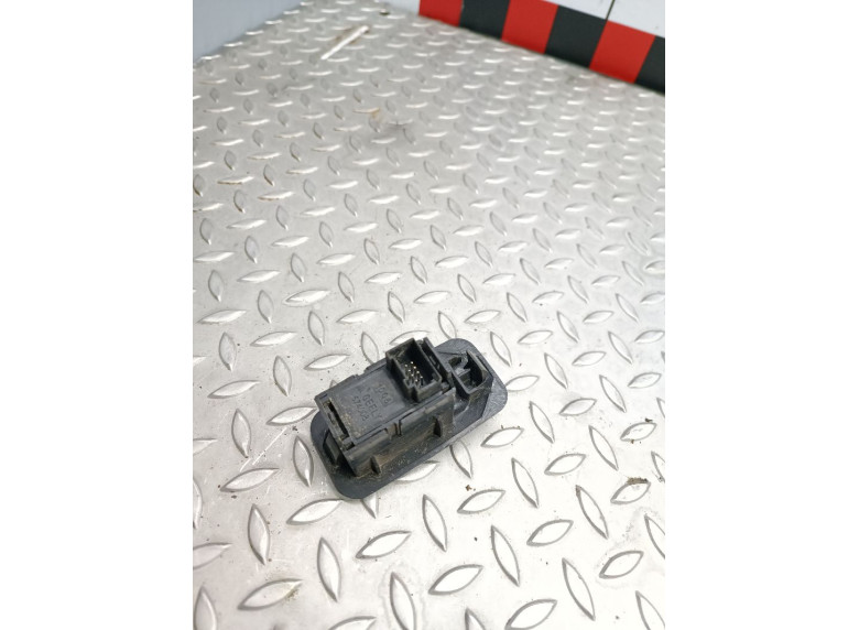 Кнопка стеклоподъемника заднего левого к Geely MK, 2008г.