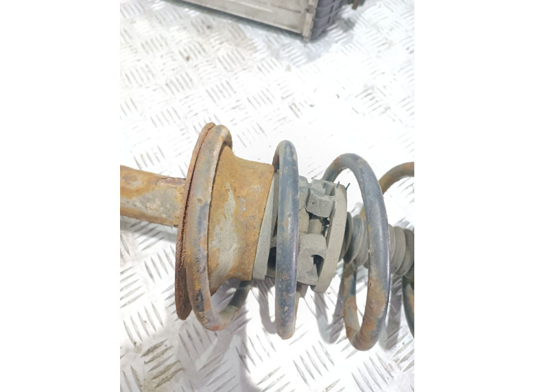 Опора амортизатора нижняя (чашка) к Renault Megane, 1998г.