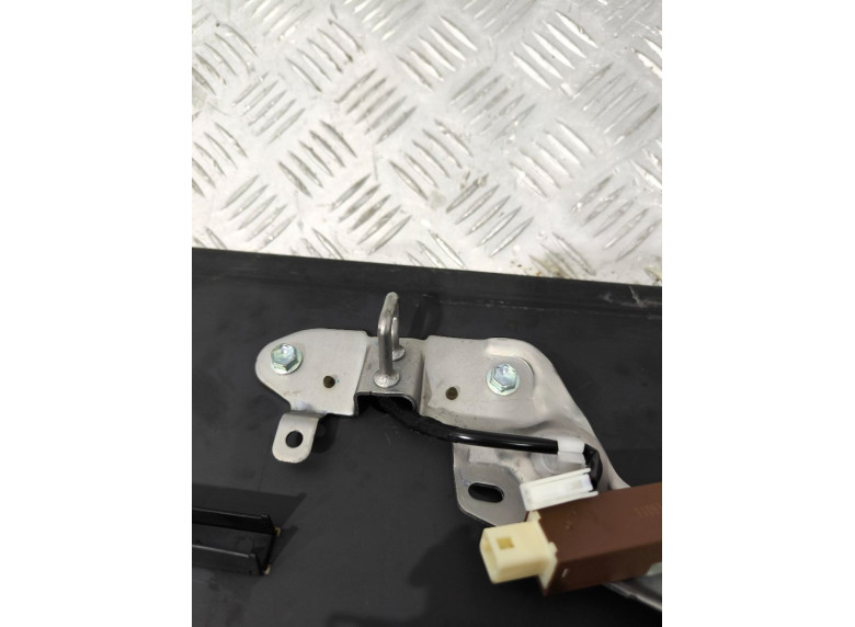 Кнопка открытия багажника к Citroen C1, 2015г.