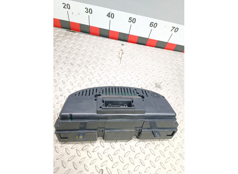 Щиток приборов (приборная панель) к Volkswagen Passat, 2007г.