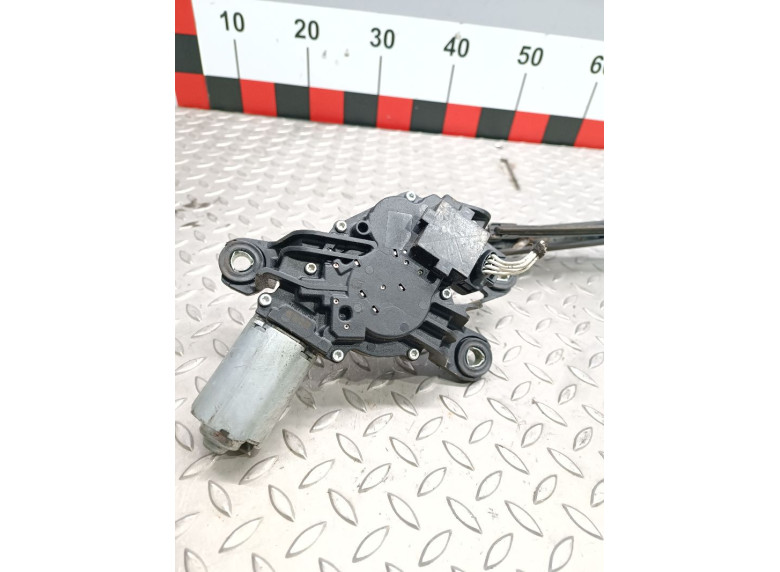 Моторчик заднего стеклоочистителя (дворника) к Volkswagen Golf, 2008г.