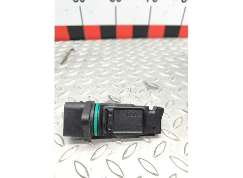 Расходомер воздуха к Mercedes C W203, 2005г.