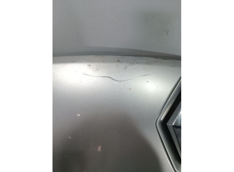 Капот к Renault Laguna, 2010г.