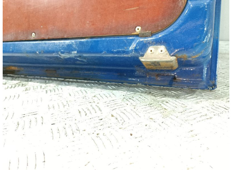 Дверь задняя распашная правая к Mercedes Sprinter, 2003г.