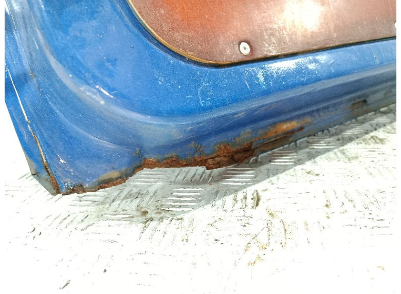 Дверь задняя распашная правая к Mercedes Sprinter, 2003г.