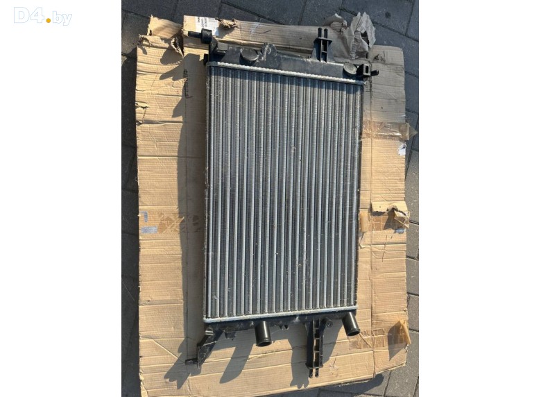 Радиатор (основной) к Opel Astra undefined г.