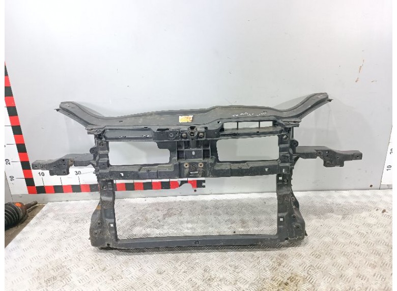 Передняя панель крепления облицовки (телевизор) к Volkswagen EOS