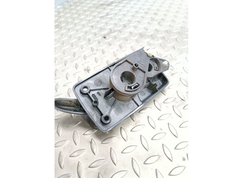 Ручка внутренняя сдвижной двери правой к Ручка внутренняя сдвижной двери правой к Renault Master undefined г. Master