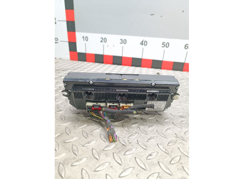 Блок управления печки/климат-контроля к Volkswagen Passat, 2007г.
