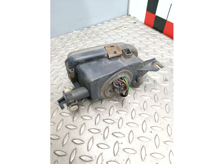 Фара противотуманная левая к Mercedes C W203, 2005г.