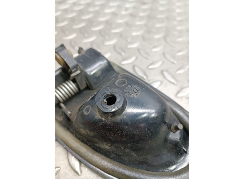 Ручка внутренняя передняя левая к Renault Mascott, 2003г.