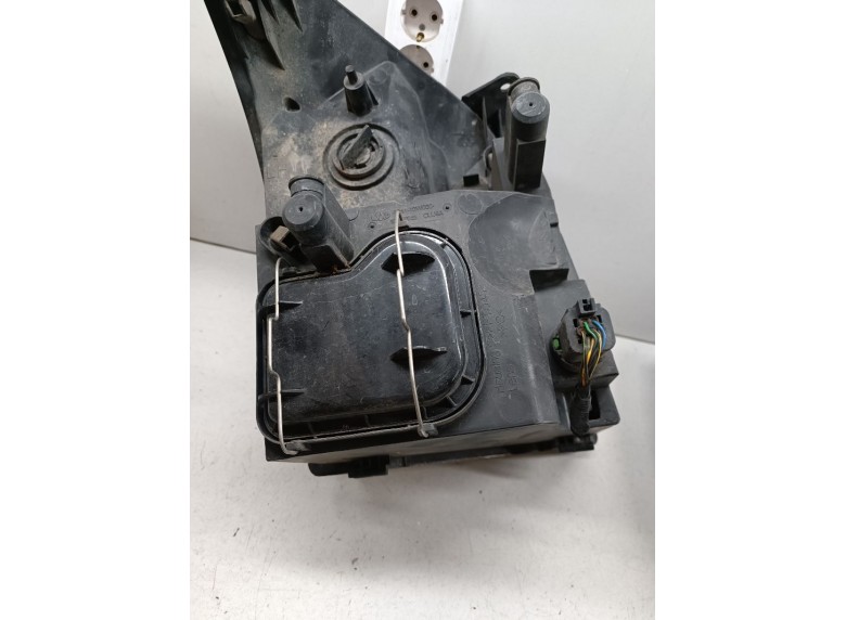 Фара левая к Фара левая к Ford Transit undefined г. Transit