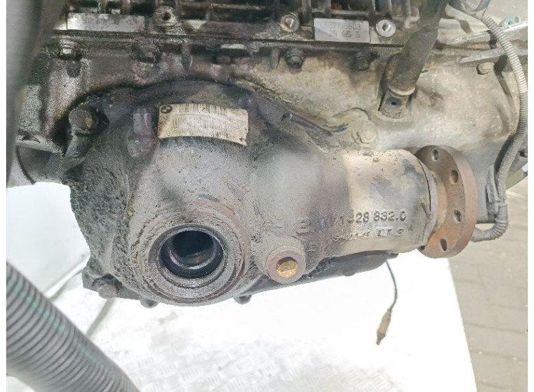 Редуктор переднего моста к BMW 3 E46, 2003г.