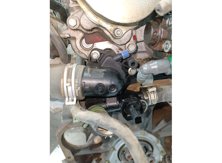 Корпус термостата к Nissan Primastar