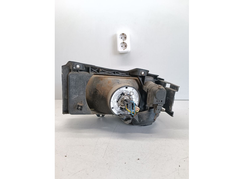 Фара правая к Citroen Jumpy, 1998г.