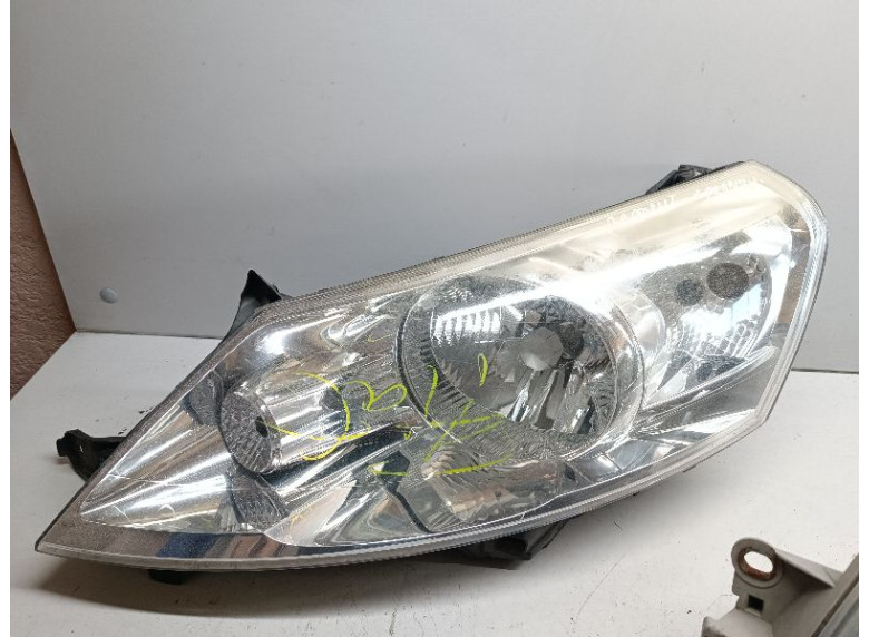 Фара левая к Citroen Jumpy, 2008г.