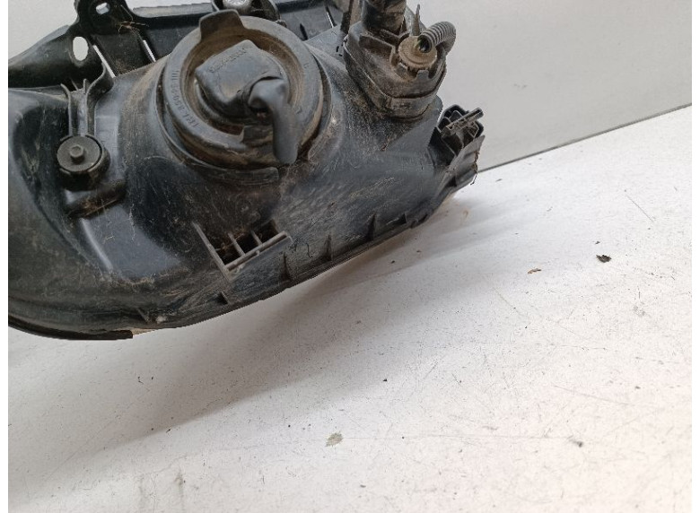 Фара левая к Фара левая к Hyundai Matrix undefined г. Matrix