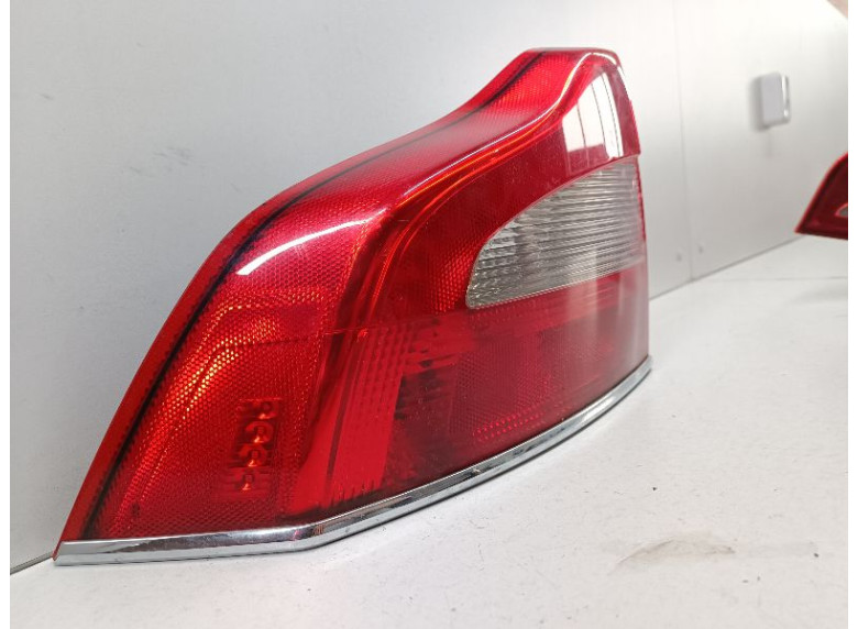 Фонарь задний левый к Фонарь задний левый к Volvo S80 undefined г. S80