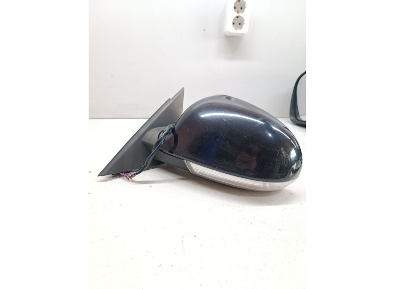 Зеркало наружное левое к Volkswagen Passat, 2004г.