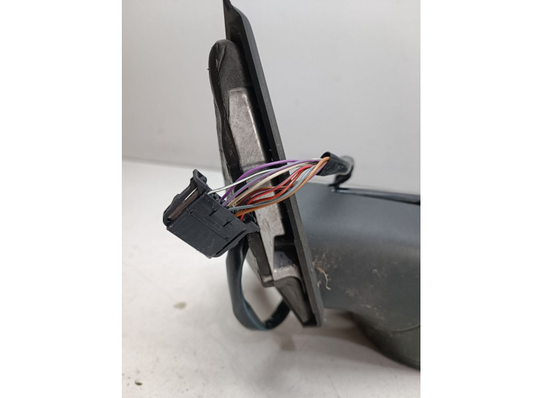 Зеркало наружное левое к Volkswagen Passat, 2004г.