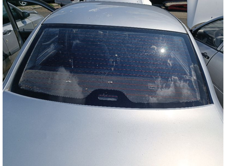 Стекло заднее к Lada Granta, 2014г.