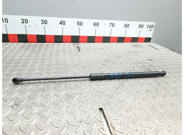 Амортизатор крышки багажника (3-5 двери) к Citroen C1, 2018г.