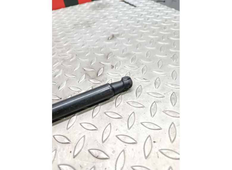 Амортизатор крышки багажника (3-5 двери) к Citroen C1, 2018г.