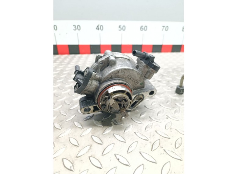 Насос вакуумный к Насос вакуумный к Ford C-Max undefined г. C-Max