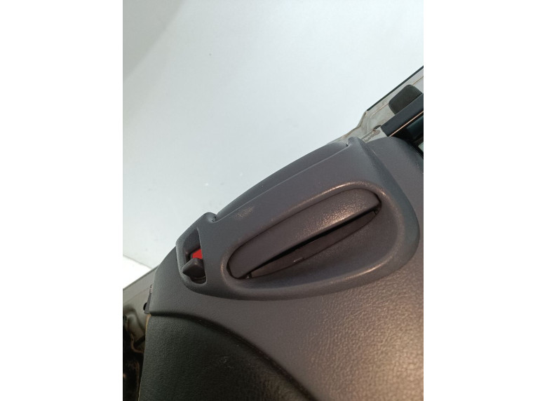 Ручка внутренняя сдвижной двери правой к Toyota Previa, 2003г.