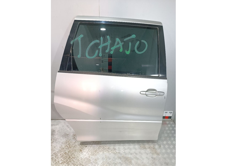 Дверь сдвижная правая к Toyota Previa, 2003г.